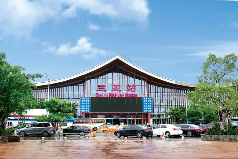 Aluminum column cover for Train Stations - project application