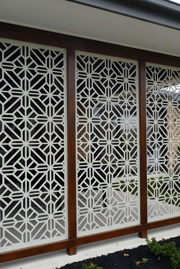 Aluminum fence panel for School Buildings - detail view