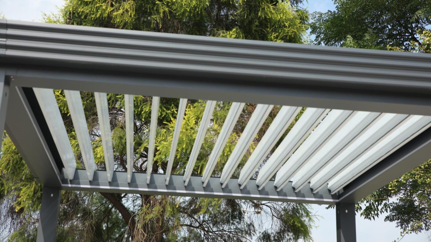 Aluminum honeycomb panel for Museum Atriums - detail view